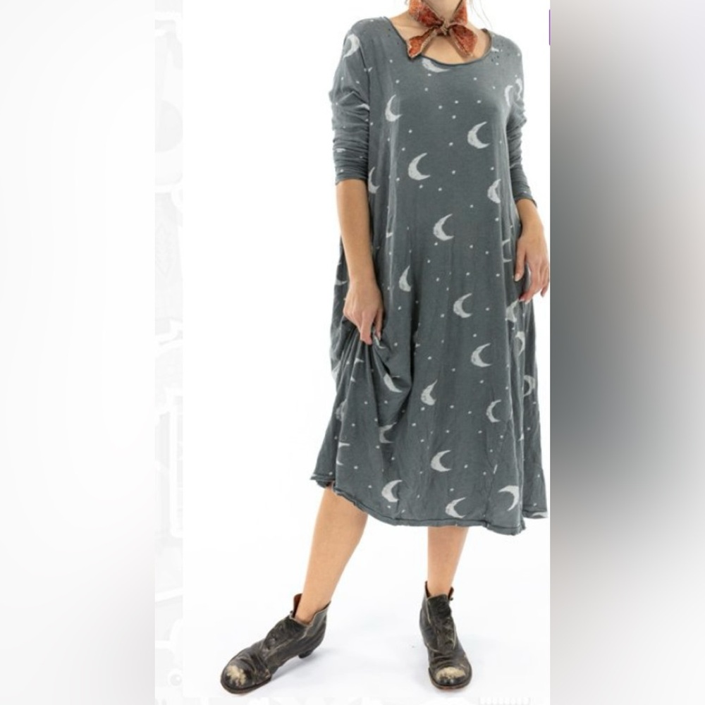 Magnolia Pearl Gray Moon and Stars Ozzy Dress